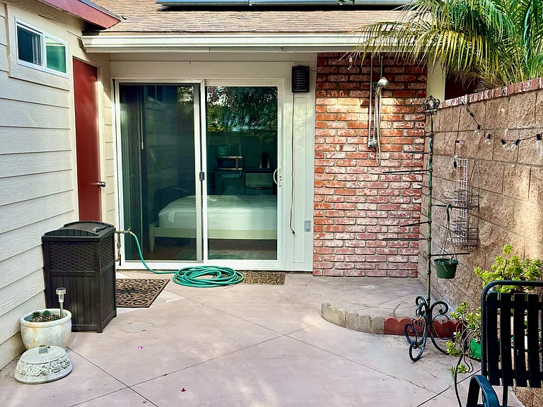 4796 Neblina Dr #B — Photo 2