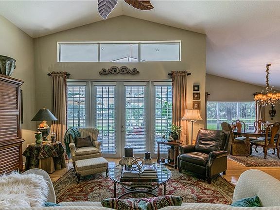 4th image of 5415 Twin Creeks Dr