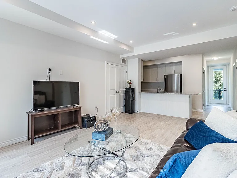 45 Knotsberry Cir #45 — Photo 5