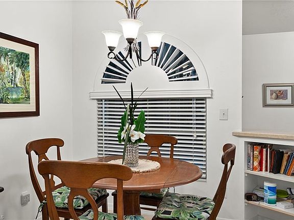 4th image of 8067 Palomino DR