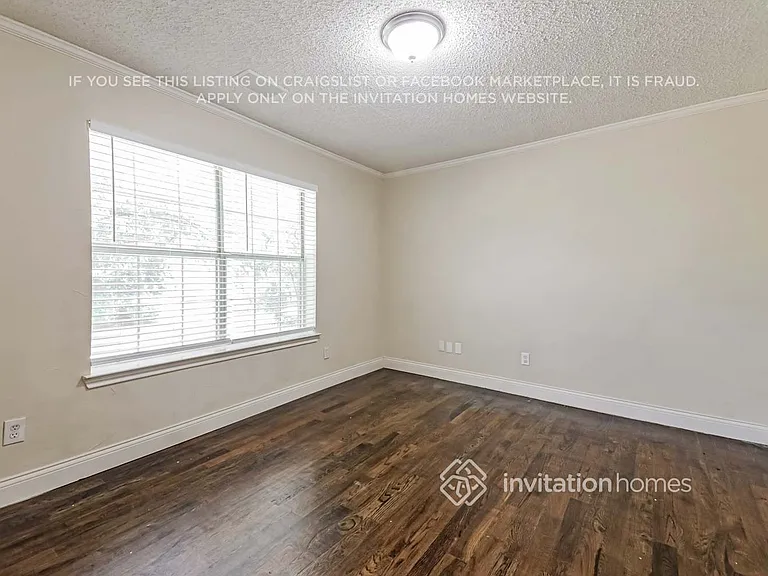8200 Galley St — Photo 13
