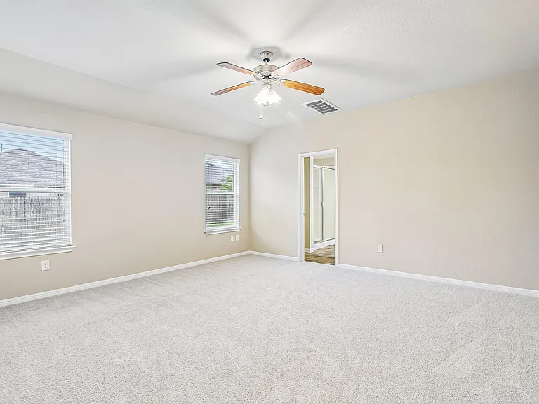 10604 Menominee Falls Ln — Photo 16