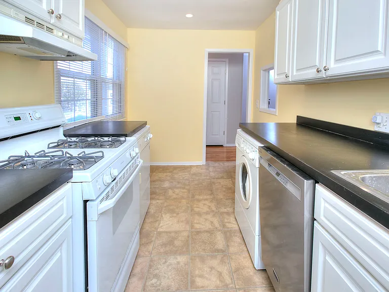 245 Unquowa Rd — Photo 7