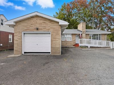 1534 Brittain Rd, Akron, OH, 44310