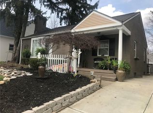 109 Oak Knoll Dr, Oakwood, OH 45419