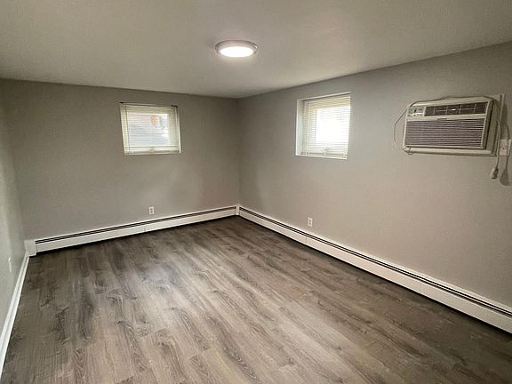5th image of 11 Allen Ave APT 7