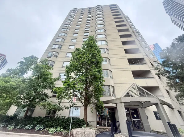 500 Talbot St #1104, London, ON N6A 2S3