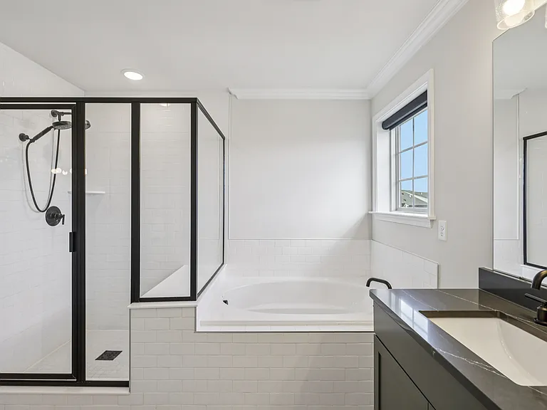 21 Dahlia Dr — Photo 22