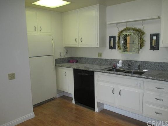 5th image of 1624 Merion Way APT 39K