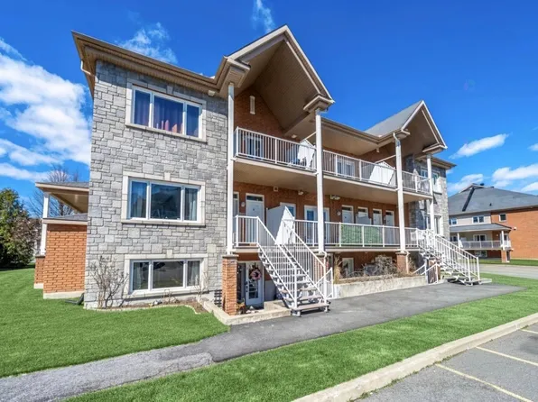 64 Rue De Bruxelles #10, Gatineau, QC J9J 0M9