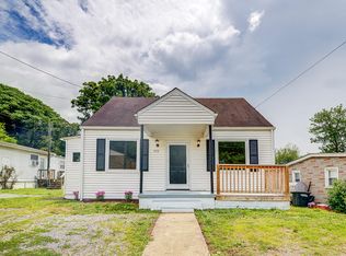 312 9th St, Vinton, VA 24179