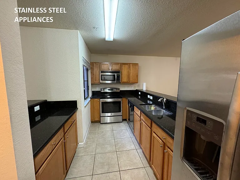 22411 SW 88th Pl #14-26 — Photo 6