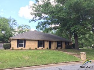 424 Sutherland Dr, Tyler, TX 75703