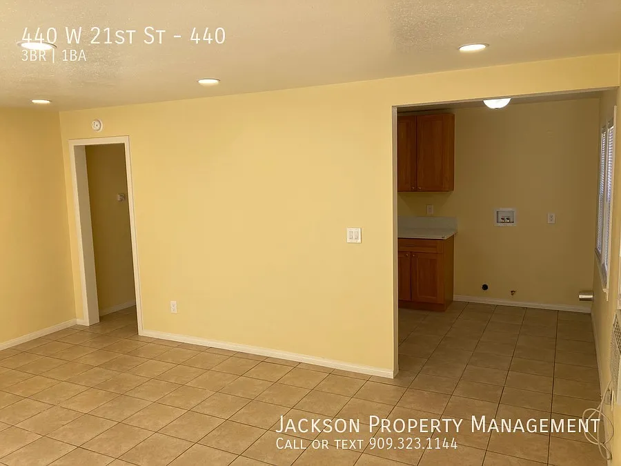 3 bed, $1,925 — Photo 2