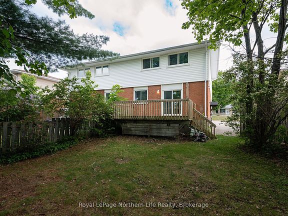 3rd image of 481 Ski Club Rd