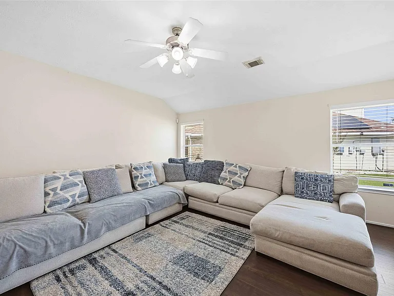 4718 Lonestone Cir — Photo 7