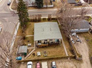 5906 60th St, Red Deer, AB T4N2P8