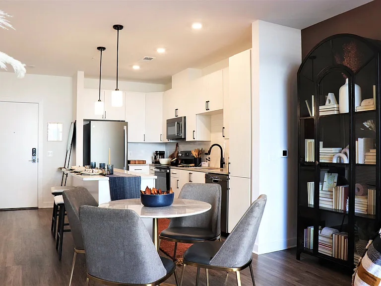 Vyne One Loudoun — Photo 15