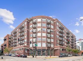 1000 W Adams St, Chicago, IL