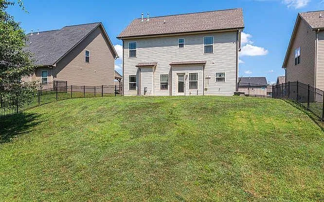 9012 Carnegie Way — Photo 19