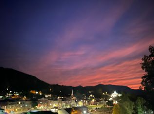 16 Drury Ln, Sylva, NC 28779
