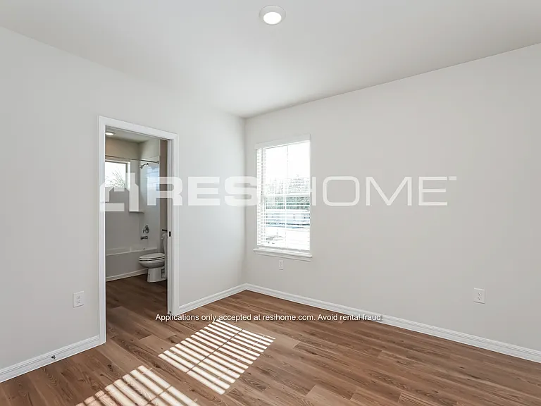 Groveparc Townhomes — Photo 38