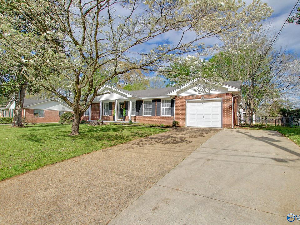 1st image of 1709 Laverne Dr NW