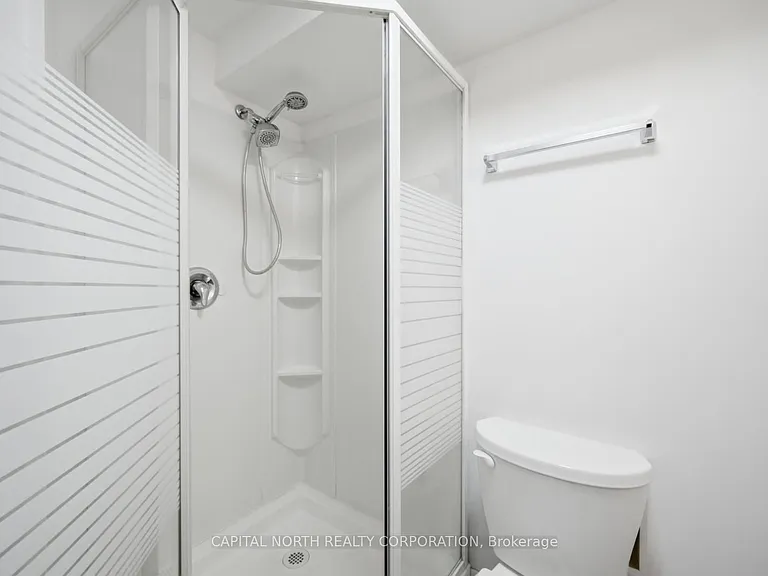 63 Elizabeth St — Photo 36