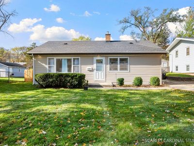 1445 N Webster St, Naperville, IL, 60563