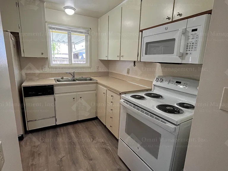 2092 Sallal Rd — Photo 7