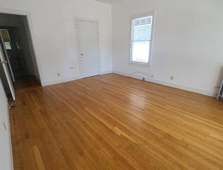 2667 Derby St #7 — Photo 4