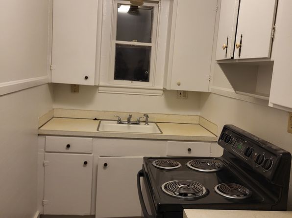 1671 Broadway APT 2