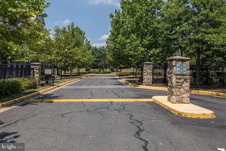 13386 Connor Dr #M — Photo 26