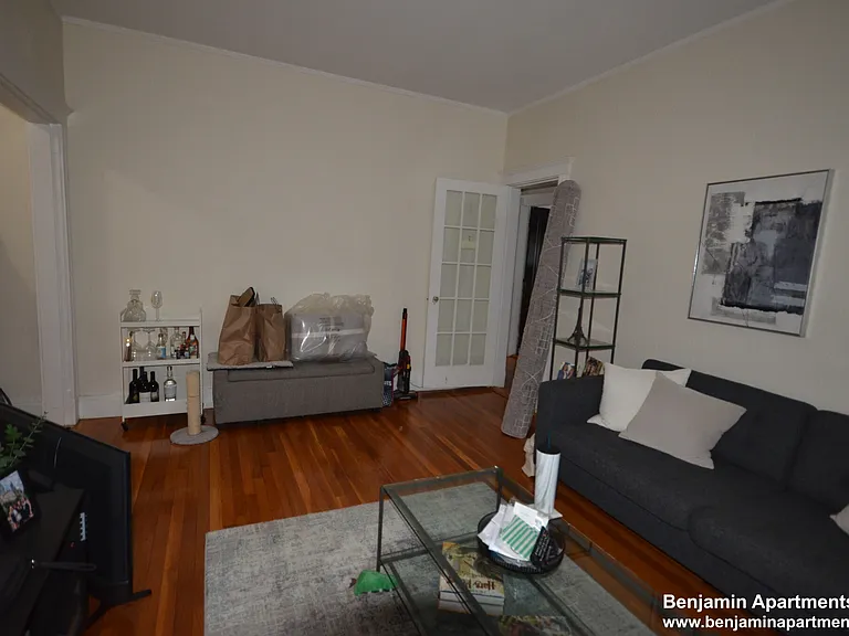 1810 Commonwealth Ave #12 — Photo 5