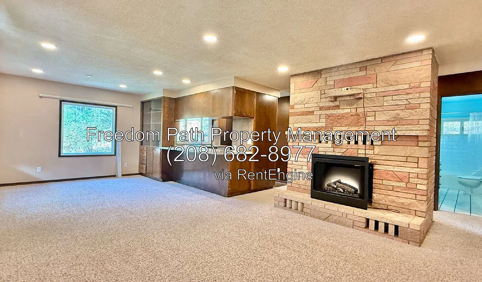 3 bed, 1.5 bath, 1184 sqft, $2,195 — Photo 4