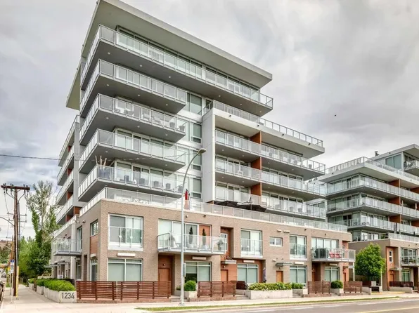 1234 5th Ave NW #2405, Calgary, AB T2N 0R9