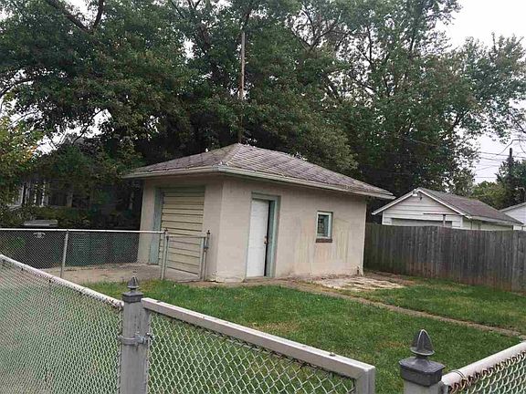 4th image of 1534 Medora St