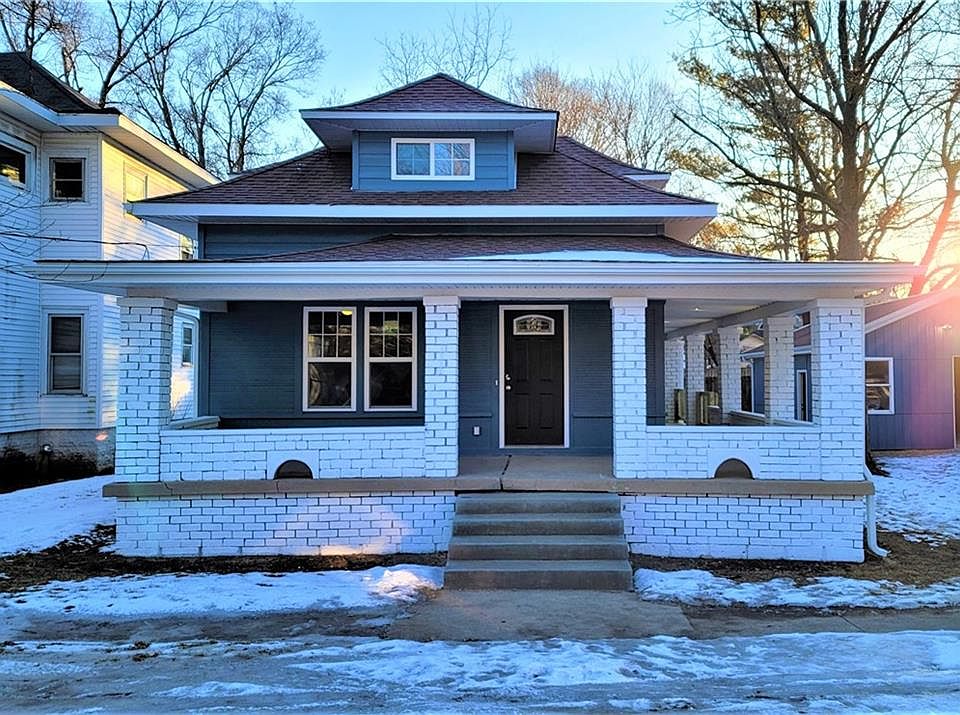 310 S Main St, Waldron, IN 46182 Zillow