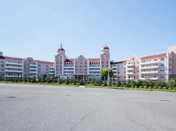 2 Richmond Road #5E, Lido Beach, NY 11561