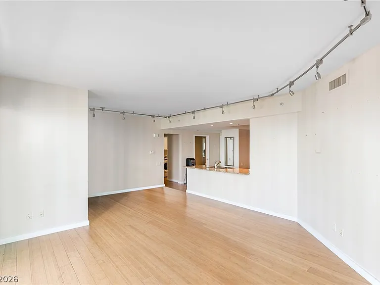 322 Karen Ave #4504 — Photo 15