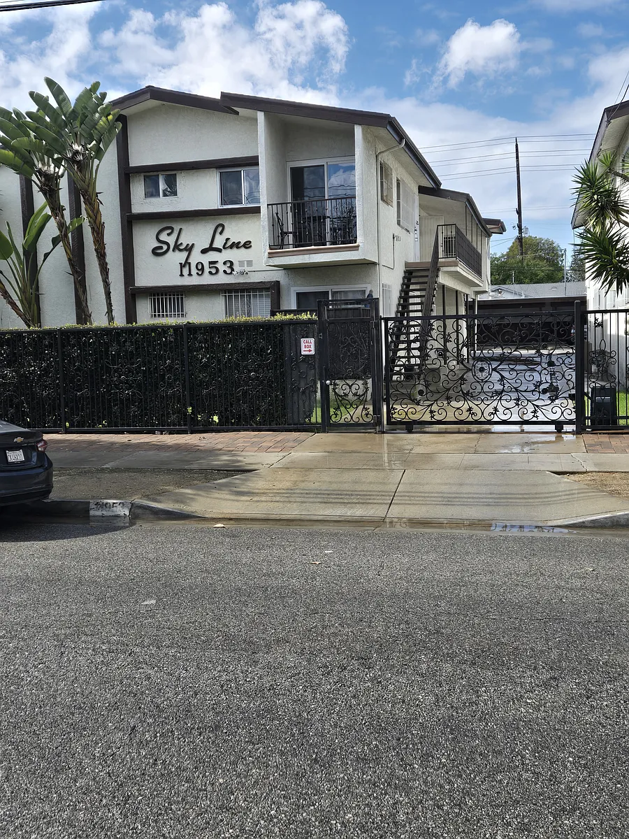 Building Photo - 11953 Gale Ave #D