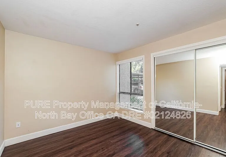 42 Redwood Ct — Photo 11