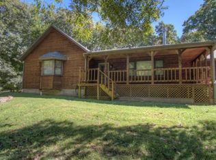 9101 Ginger Ln, Carthage, MO 64836