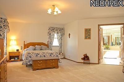 5th image of 31167 Muirfield Way