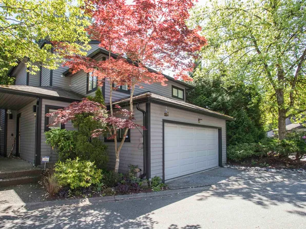 1989 Cedar Village Cres, North Vancouver, BC V7J 3P5