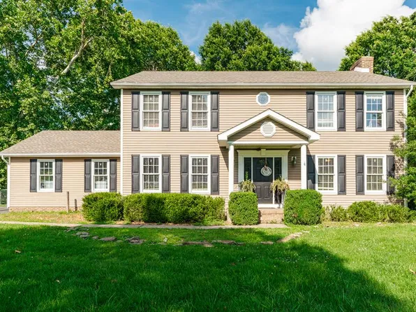 752 Wexford Way, Madisonville, KY 42431