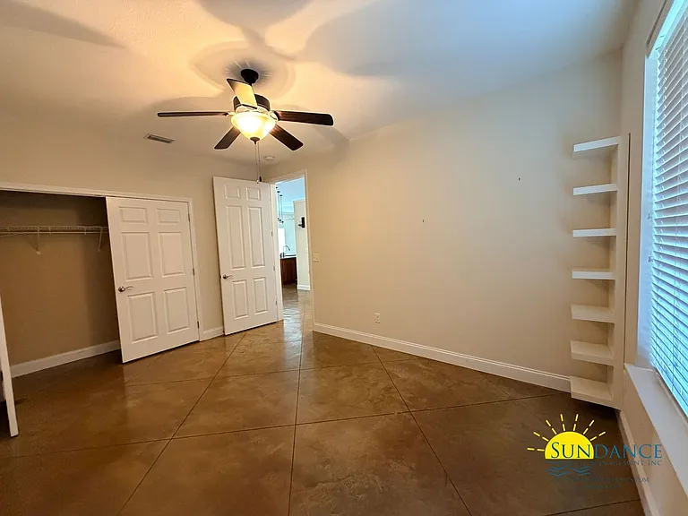 249 Beachview Dr — Photo 22
