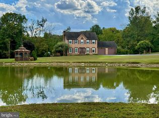 3564 Mountain Lake Rd, Hedgesville, WV