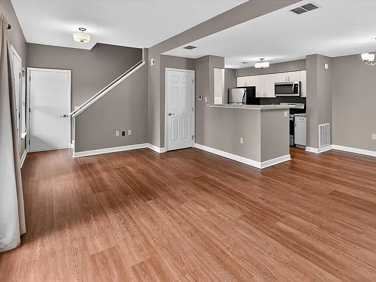 2991 Holborn Cir — Photo 17