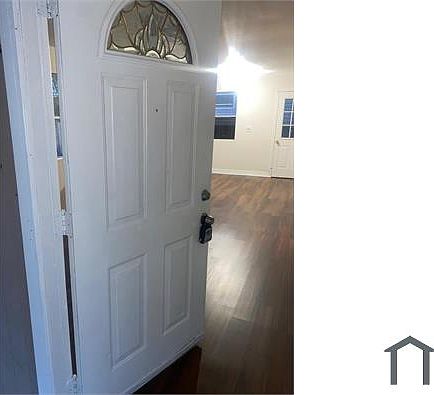 2nd image of 3531 Cedar Hill Ln